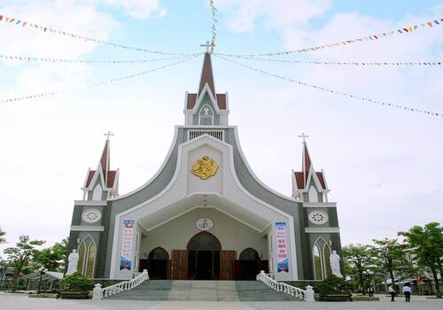 Nhà thờ Đông Hải Bà Rịa – Giáo hạt Long Hương