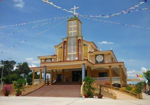 Giờ lễ các nhà thờ ở Long Khánh – Đồng Nai