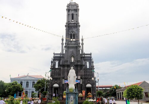 Nhà thờ Phùng Xá Nam Định – Giáo phận Hà Nội