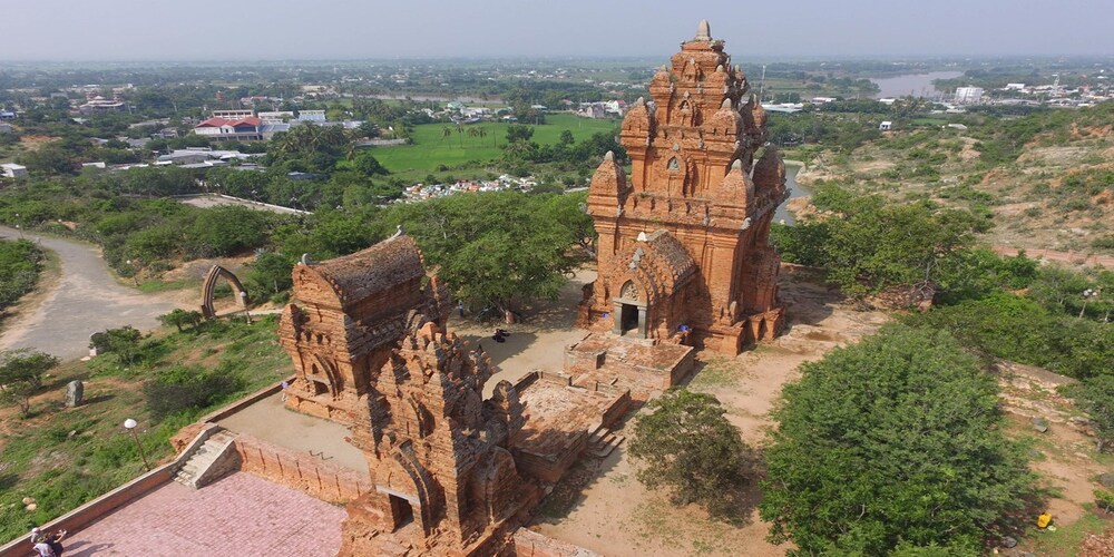 Tháp Poklong Garai Ninh Thuận